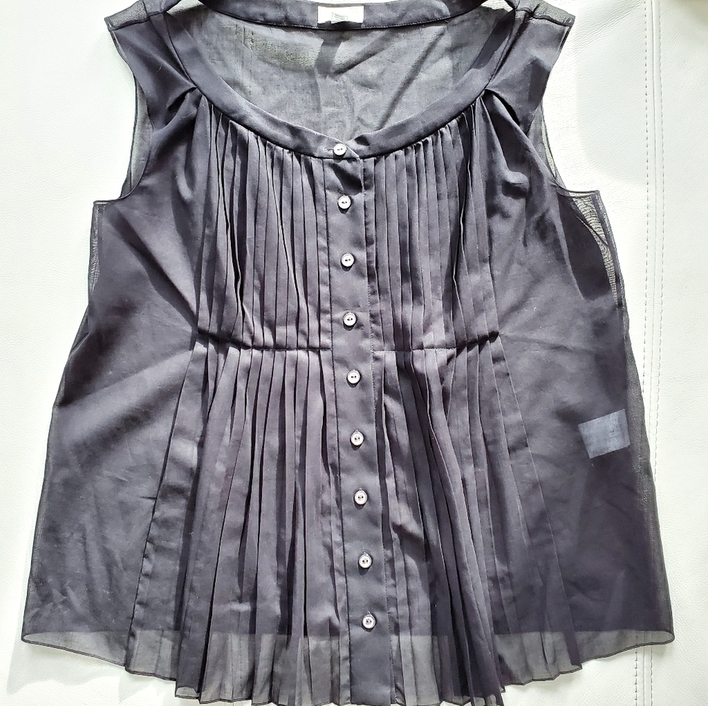 Nina Ricci sleeveless black blouse